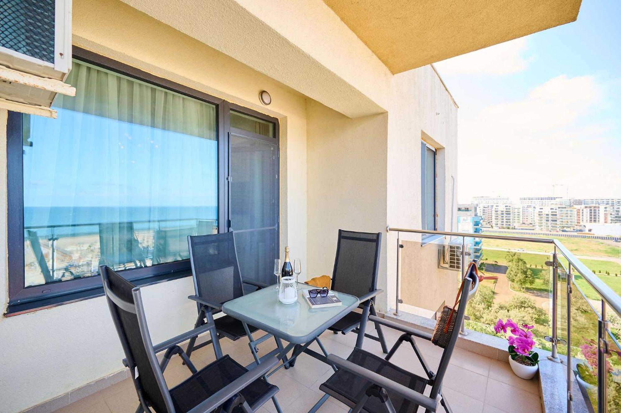 Apartament Summerland Vedere La Mare Mamaia Exterior photo